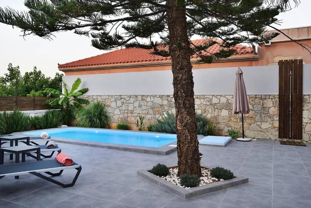 Villa Christini A Luxury Villa With Amazing Views Tzitzifés Exteriér fotografie