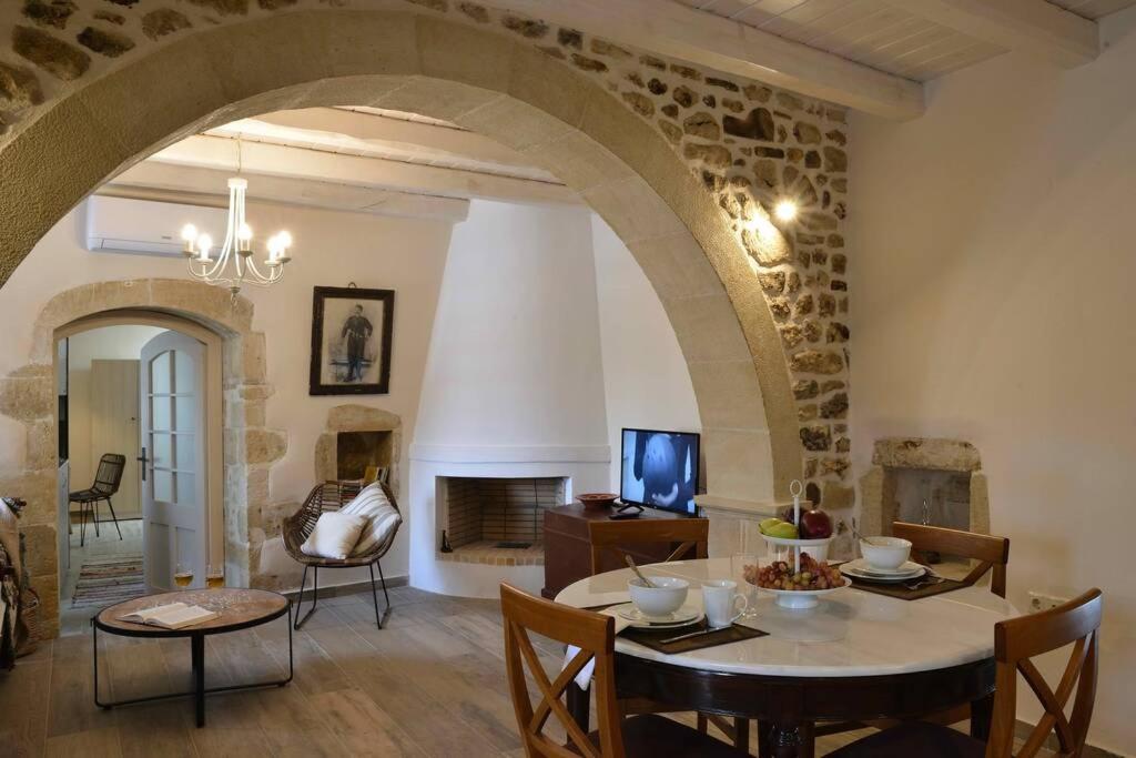 Villa Christini A Luxury Villa With Amazing Views Tzitzifés Exteriér fotografie