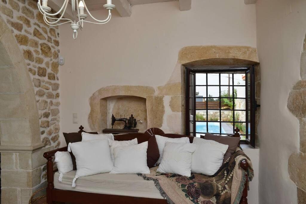 Villa Christini A Luxury Villa With Amazing Views Tzitzifés Exteriér fotografie